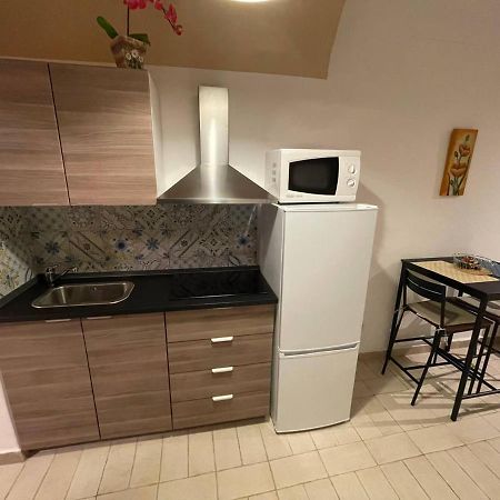 Alex Comfort House Bari Luaran gambar