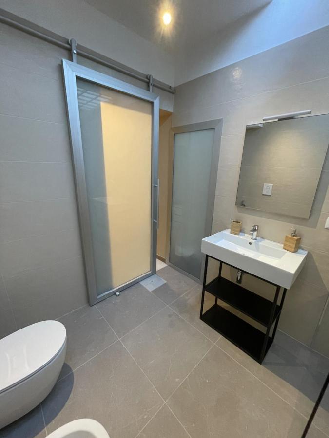 Alex Comfort House Bari Luaran gambar