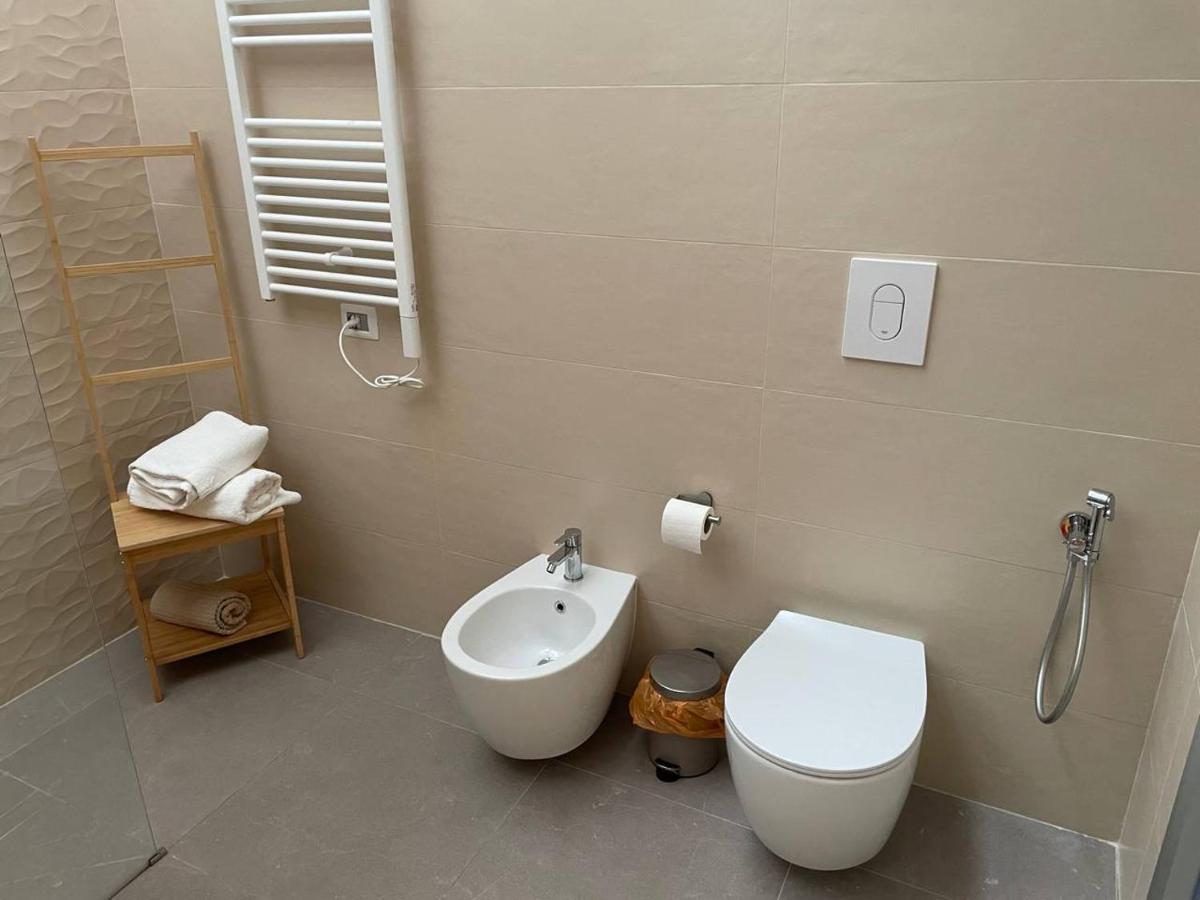 Alex Comfort House Bari Luaran gambar